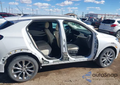 2024 Buick Encore Gx Avenir Awd z USA, uszkodzony, nr VIN KL4AMGSL3RB013412